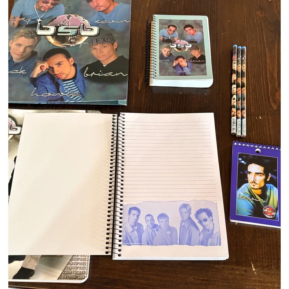 Backstreet Boys Stationary Notebooks, Pencils, Portfolio 2000 Paper Gift Box